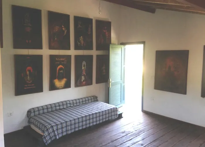 بيت ضيافة Eco-art Farm كاس